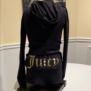 Juicy Couture Black cotton top w/ pockets &  hood